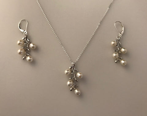 Pearl Necklace & Earrings in Sterling Silver